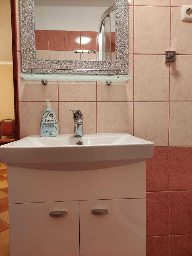 Mediterran Vendeghaz Nagyatád エクステリア 写真